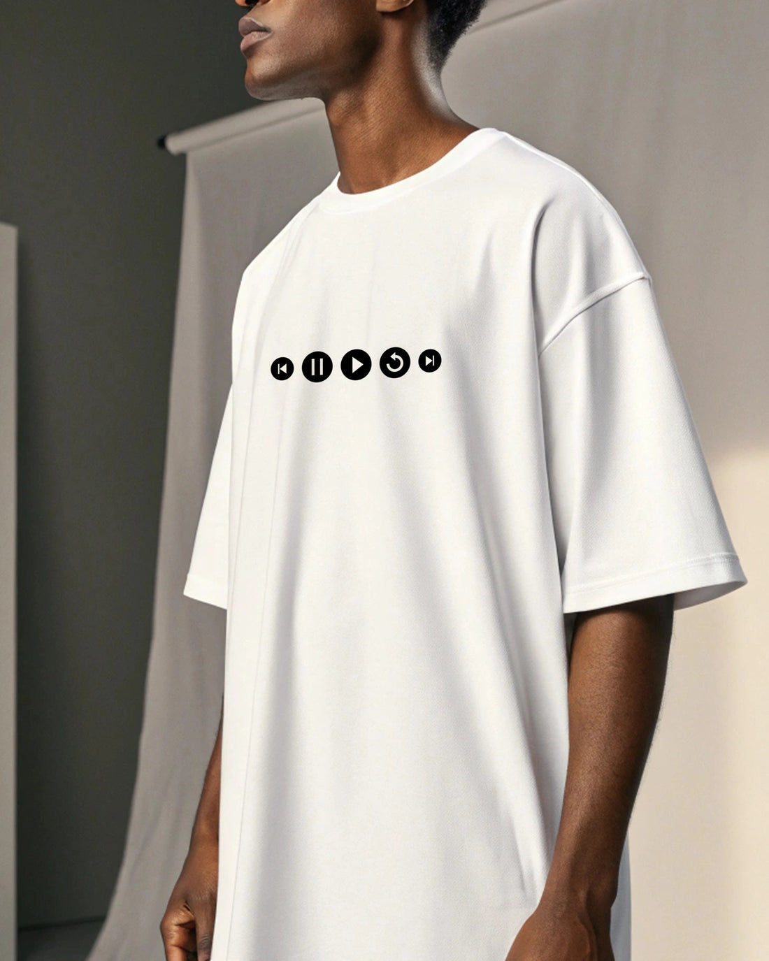 "DND Oversized T-Shirt – 220 GSM Cotton, Music-Themed Pause & Play Icons, Black & White Streetwear Tee, Relaxed Unisex Fit, Fade-Resistant Design, Casual Urban Style