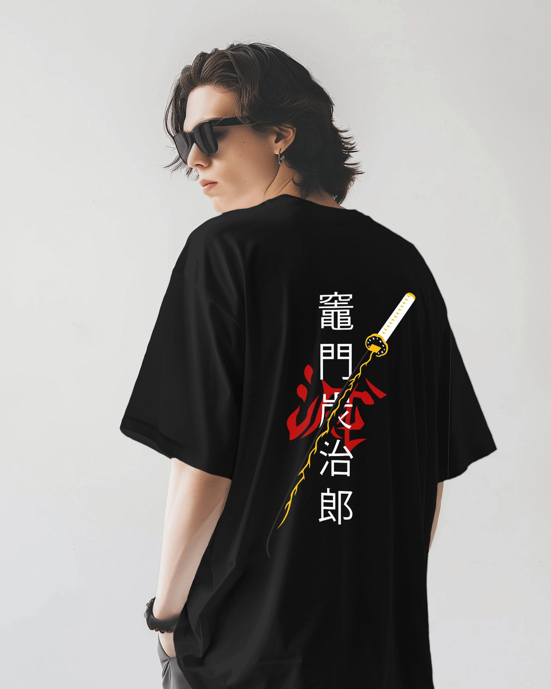 Naruto Oversized T-Shirt – 220 GSM Cotton, Bold Anime Graphic, Black Streetwear Tee, Relaxed Unisex Fit, Fade-Resistant Print, Casual Anime Fashion